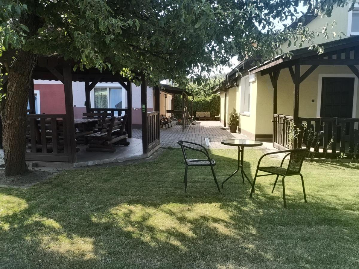 Pokoje Goscinne Ewa Nowicka Frombork Exterior foto